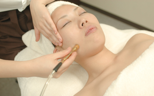 ダイヤモンドピーリング